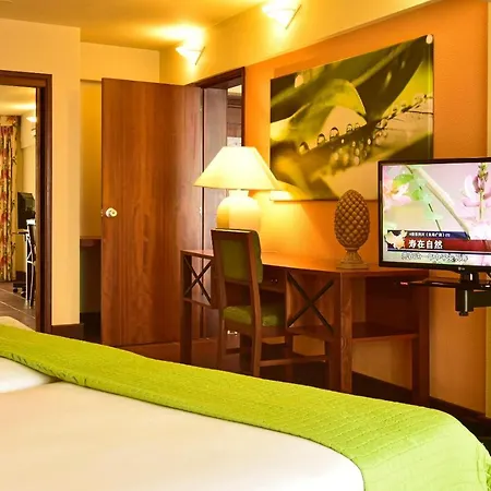 Pestana Ocean Bay Ξενοδοχείο 4*