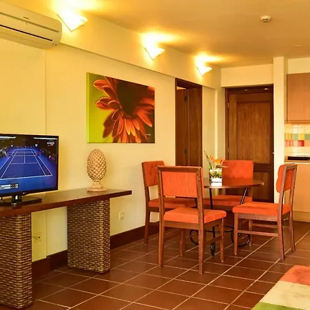 Ξενοδοχείο Pestana Ocean Bay 4*