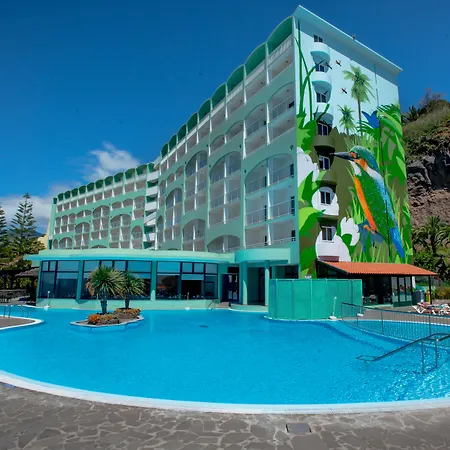 Pestana Ocean Bay 4*