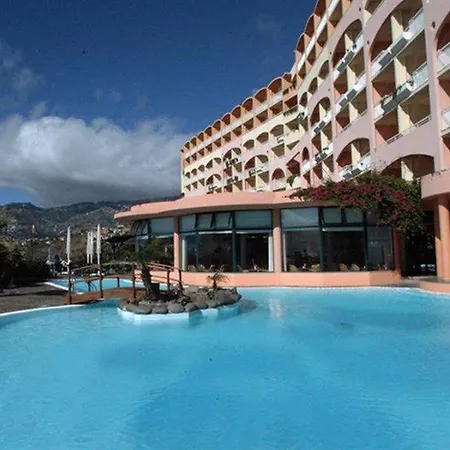 Ξενοδοχείο Pestana Ocean Bay 4*