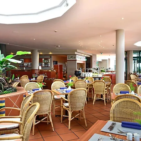 Ξενοδοχείο Pestana Ocean Bay 4*