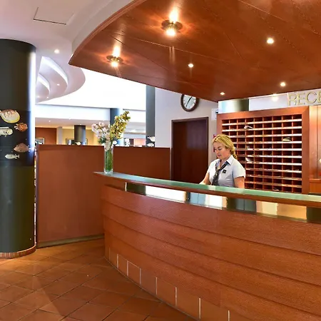 Pestana Ocean Bay Ξενοδοχείο